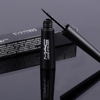 MAC Eyeliner